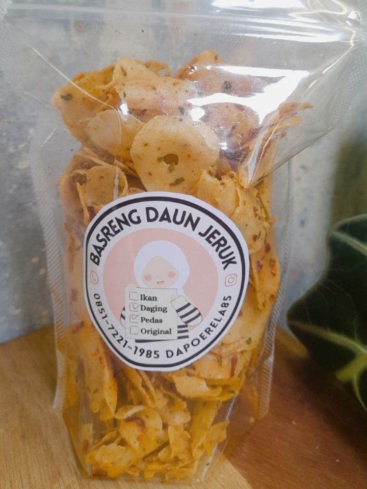 Basreng Daun Jeruk Kombinasi Daging Ayam & Sapi