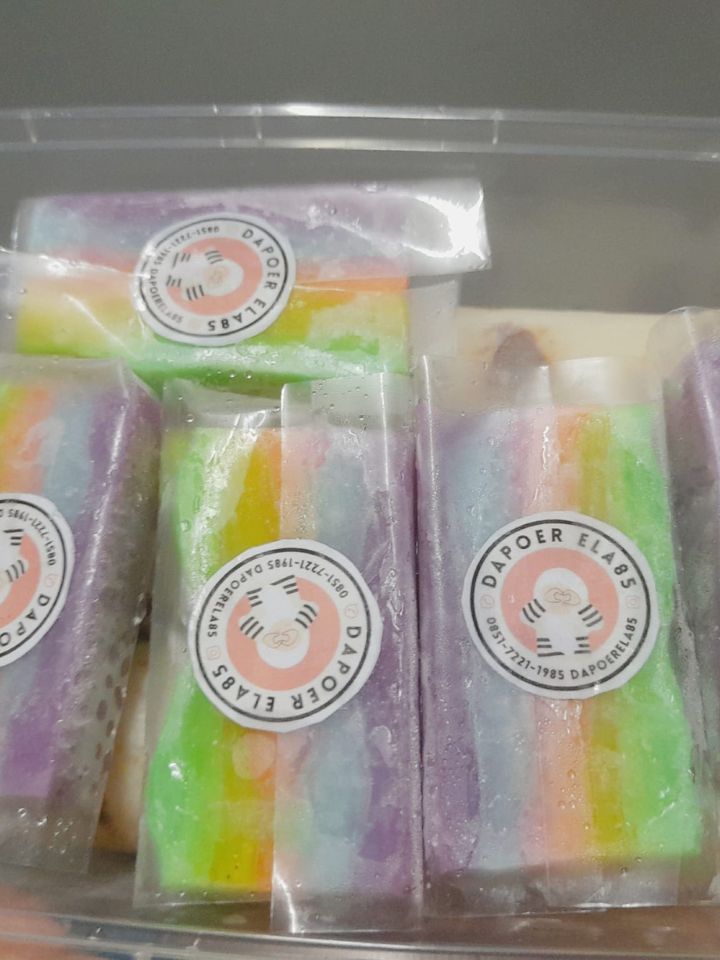Es Kue Mini Pelangi